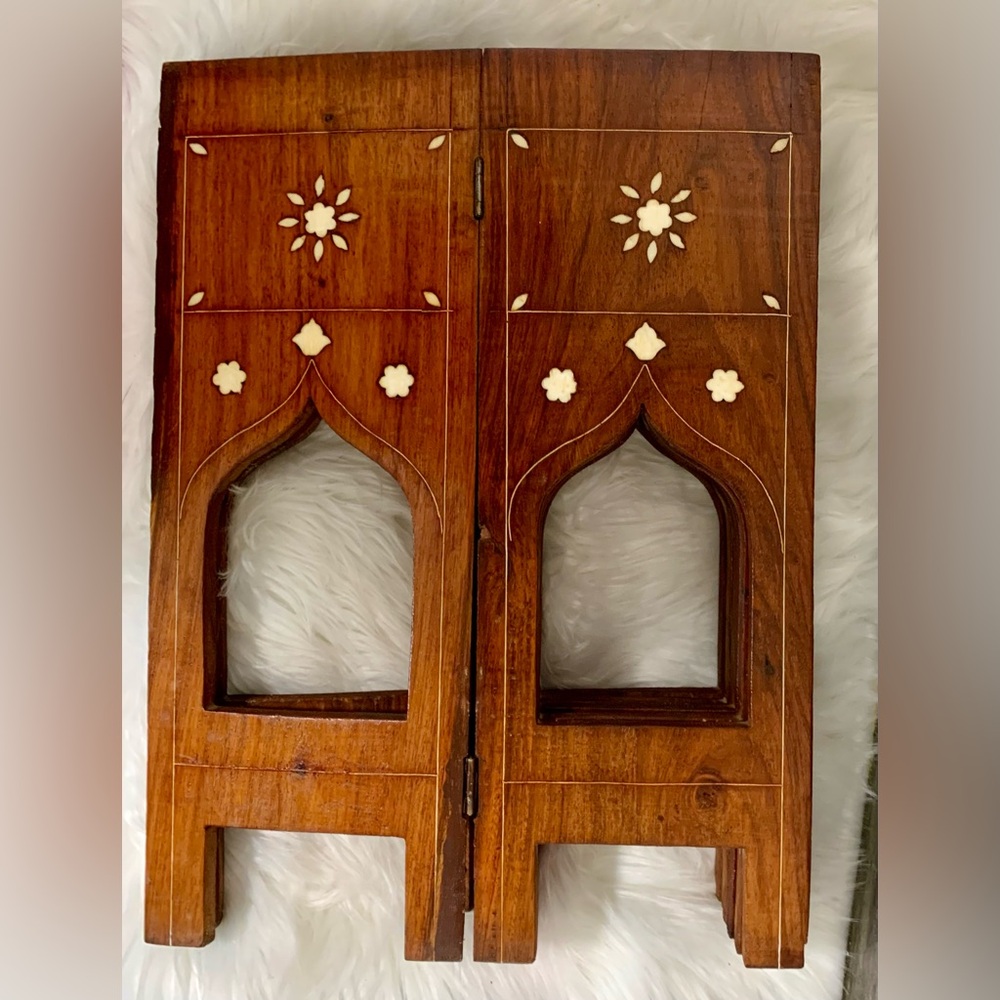 Indian Side Table with Bone Inlay - Picture 8 of 11
